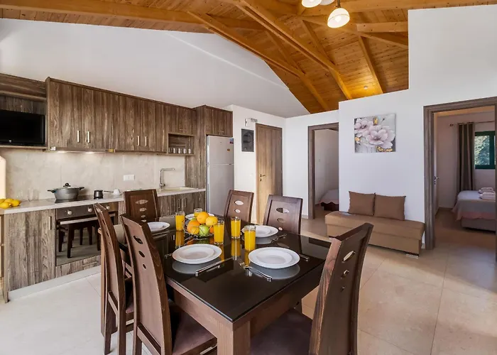 Gkountis Deluxe King 2 *