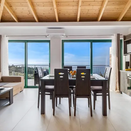 Gkountis Deluxe King 2