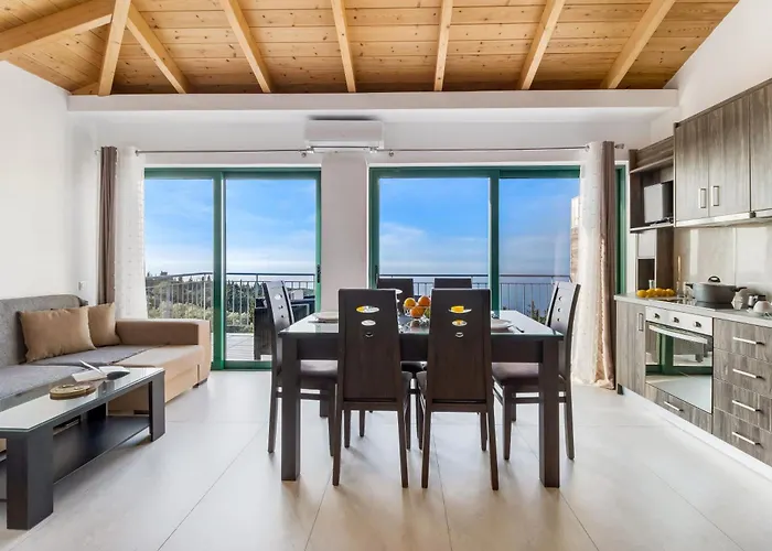 Gkountis Deluxe King 2